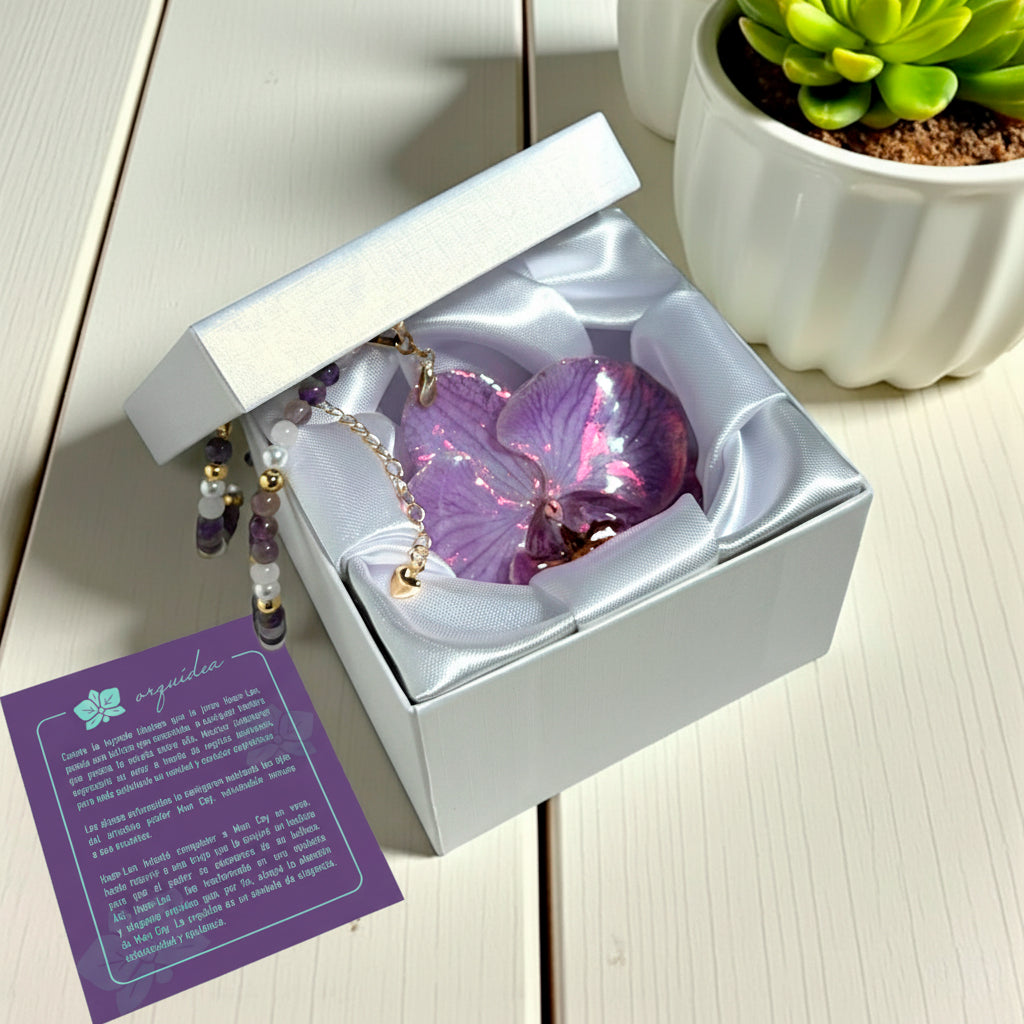 Collar Orquídea Natural con Piedras Naturales de Amatista, Cuarzo Rosa y Perla Mallorca en Baño de Oro