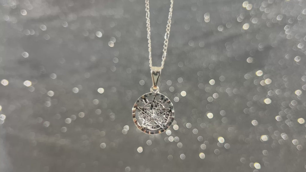 Collar Tetragramaton en Plata - Amuleto de Protección Personal